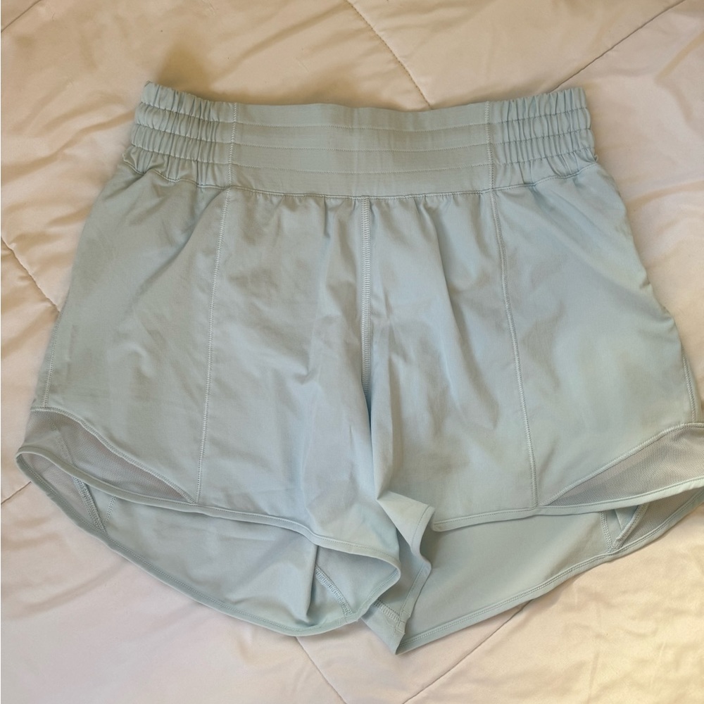 Lululemon hotty hot high-rise lined short 4” | Size 6